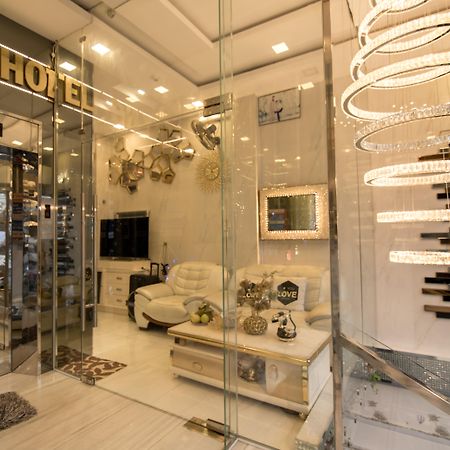 Reddoorz Plus Near Ben Thanh Market Ho Şi Min Dış mekan fotoğraf