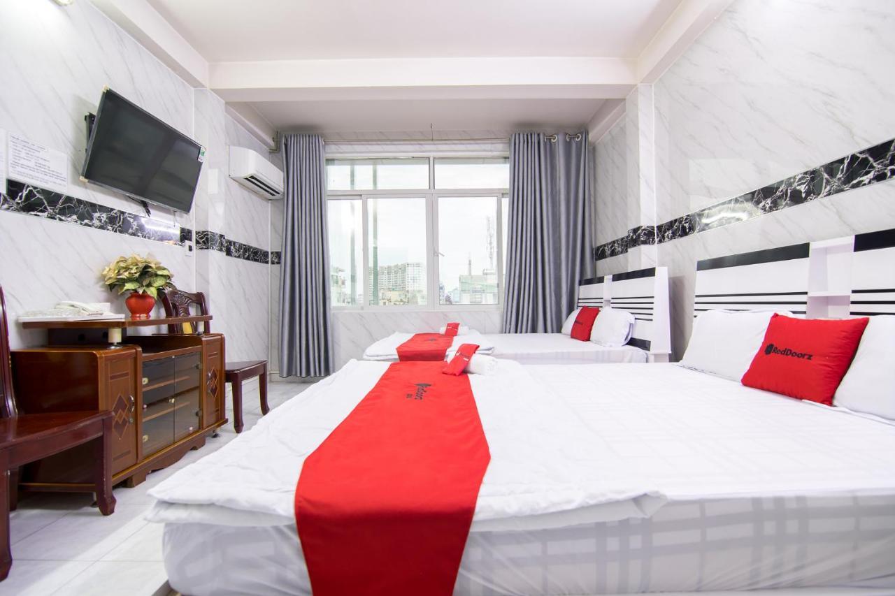 Reddoorz Plus Near Ben Thanh Market Ho Şi Min Dış mekan fotoğraf