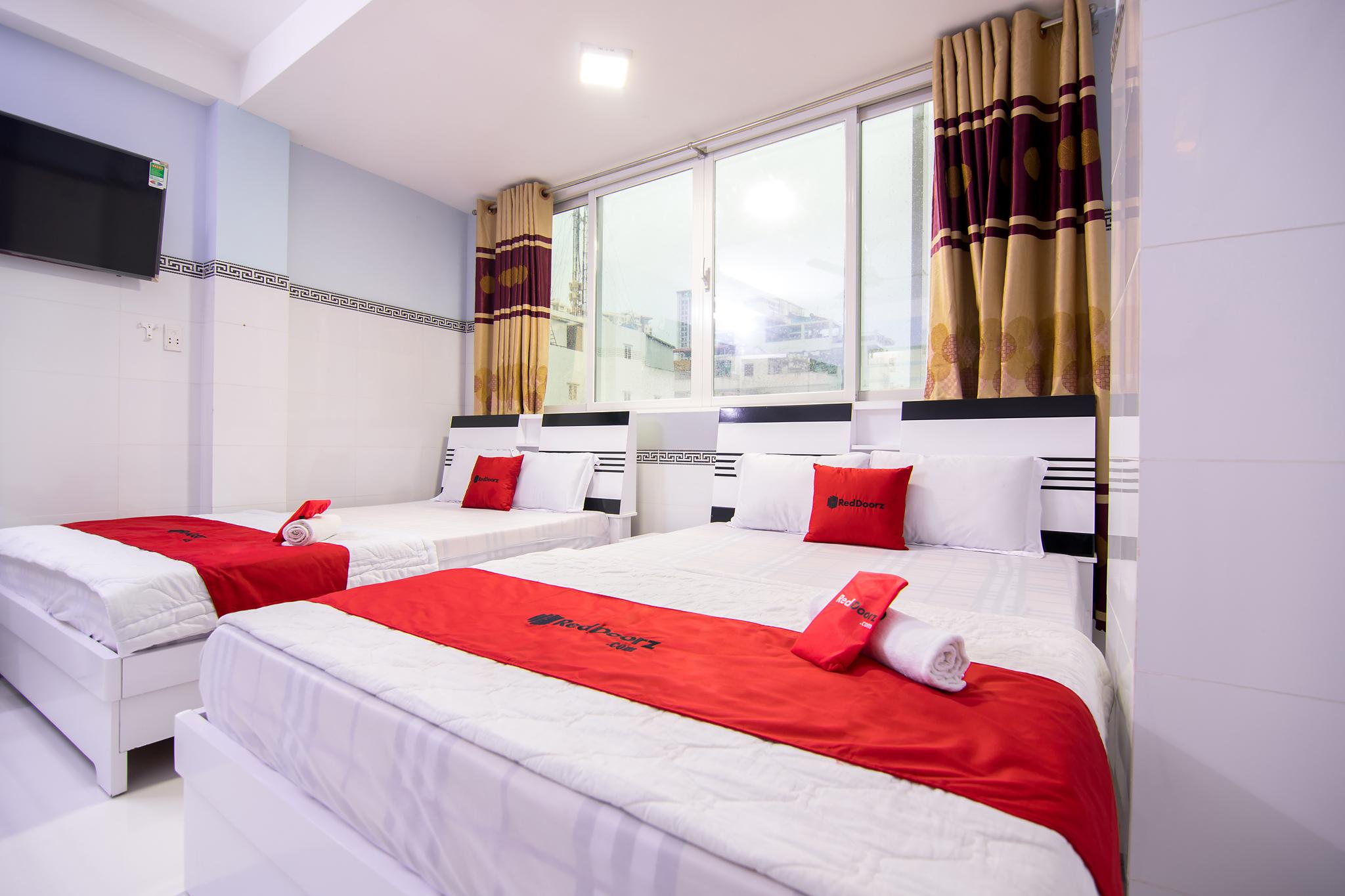 Reddoorz Plus Near Ben Thanh Market Ho Şi Min Dış mekan fotoğraf